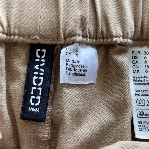 Cargo pants - Picture 2 of 2